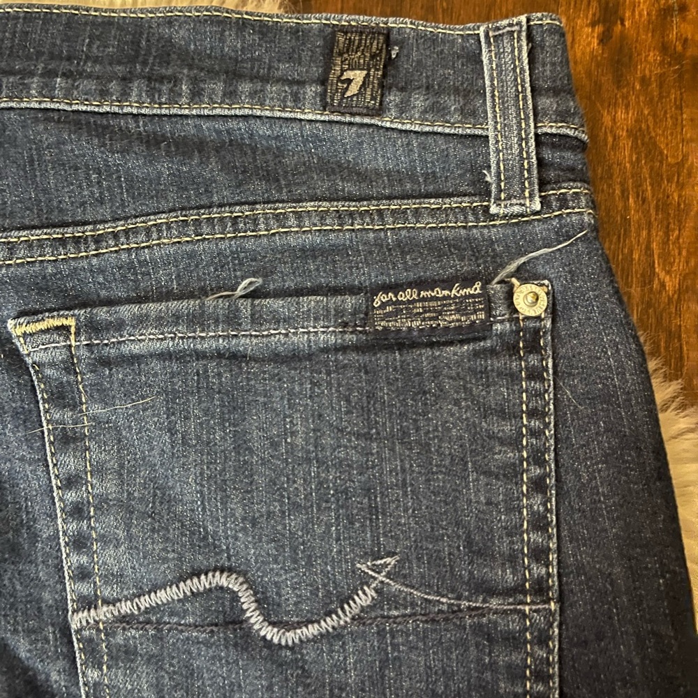 7 For All Mankind - Picture 4 of 5